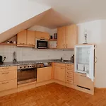 Zitz Apartment *