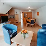 Zitz Apartment *