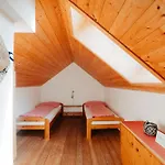 Zitz Apartment