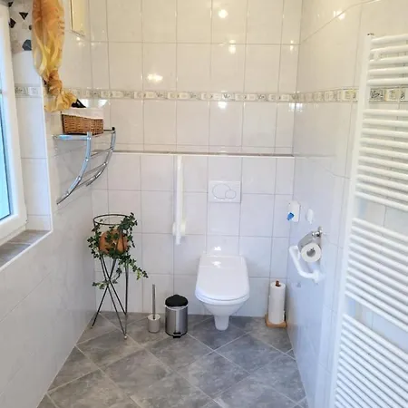 Zitz Apartman *