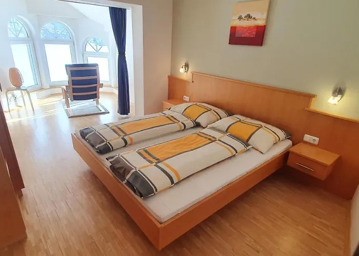 Zitz Apartment Ranten